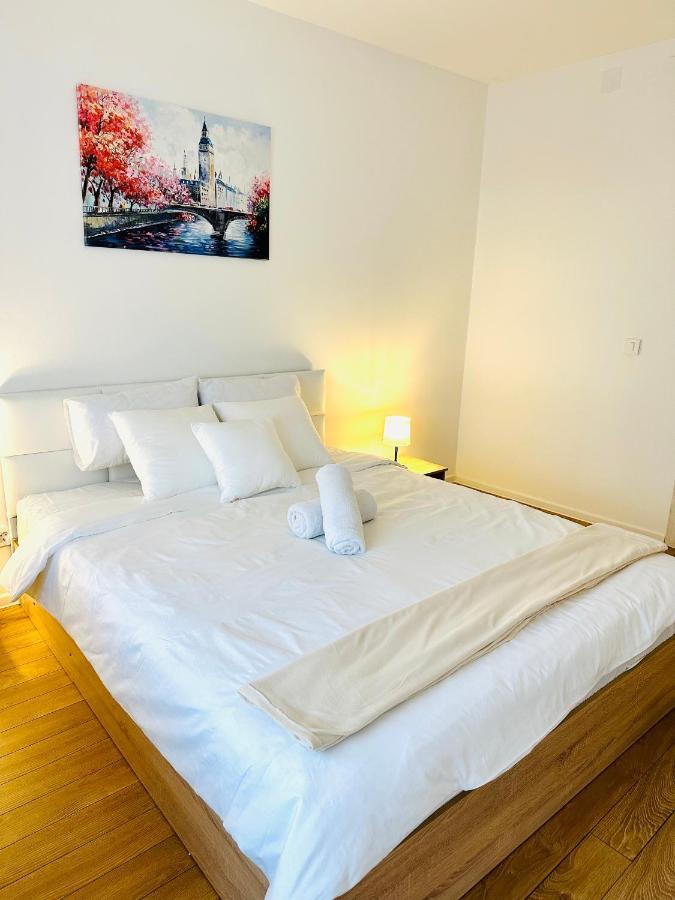 Daylight Apartment Skopje Buitenkant foto