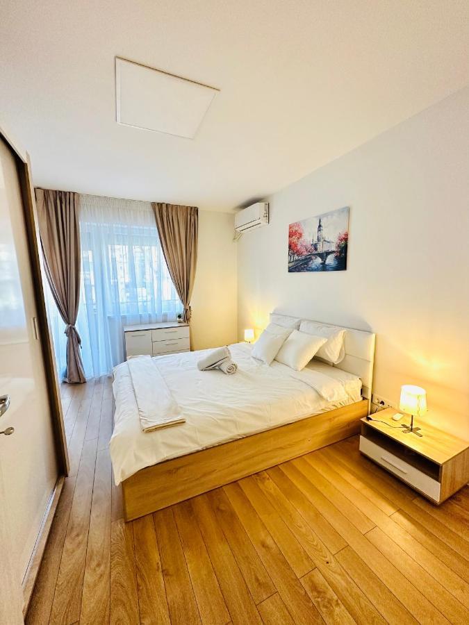 Daylight Apartment Skopje Buitenkant foto