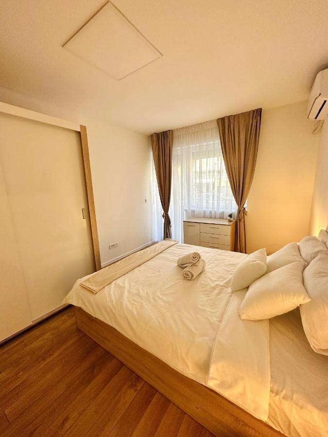 Daylight Apartment Skopje Buitenkant foto
